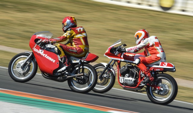 Los vehículos clásicos toman el Circuit en el Racing Legends
