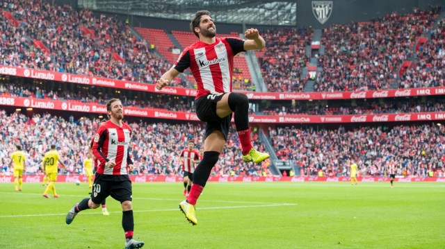 Raúl García, de penalti, acaba con la racha negativa del Athletic