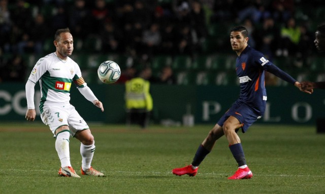El Elche defiende su plaza de 'play-off'