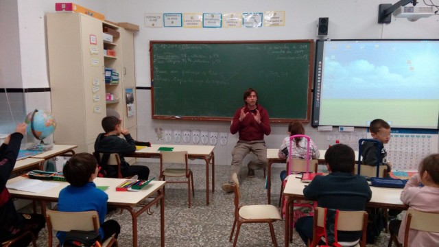 El Consell pone fin a dos años de dudas y aprueba construir el colegio de Castellnovo en la ladera del castillo