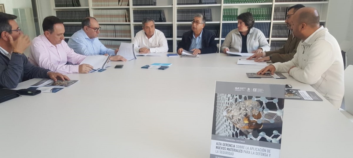 Reunión impulsada por la Cátedra de Innovación Cerámica 'Ciudad de Vila-real', en la UJI. - 