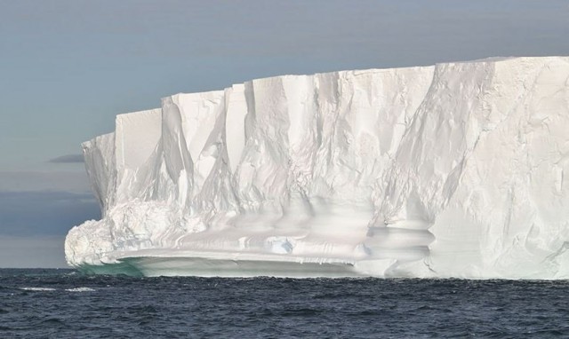 Los muros de hielo antárticos, protectores críticos del clima

