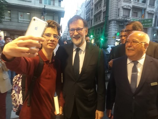 We love you, Mariano
