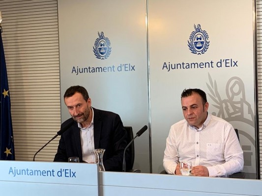 La administración electrónica llega a Elche el lunes con 600 posibles trámites que gestionar desde casa