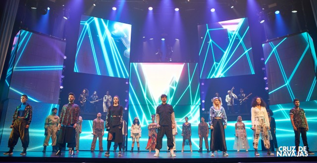 'Cruz de Navajas': una vuelta de tuerca a la música de Mecano