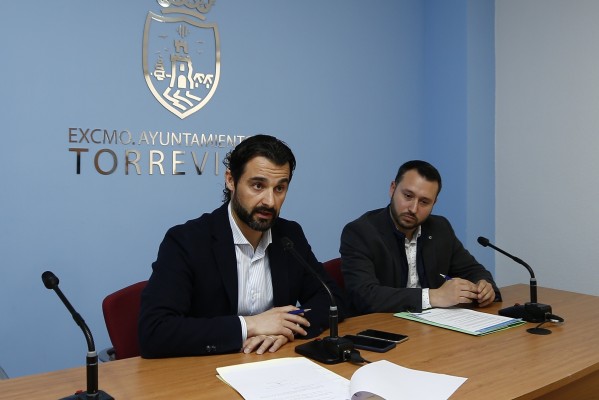Torrevieja remodela el equipo de gobierno y las concejalías tras la renuncia del concejal de Hacienda