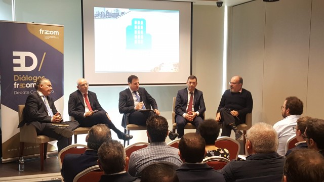 Más de treinta empresarios de la construcción abordan nuevas alternativas de financiación