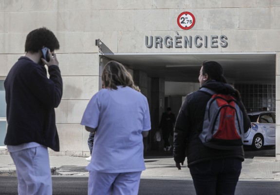València se convierte en el mayor foco de coronavirus en España a las puertas de Fallas 