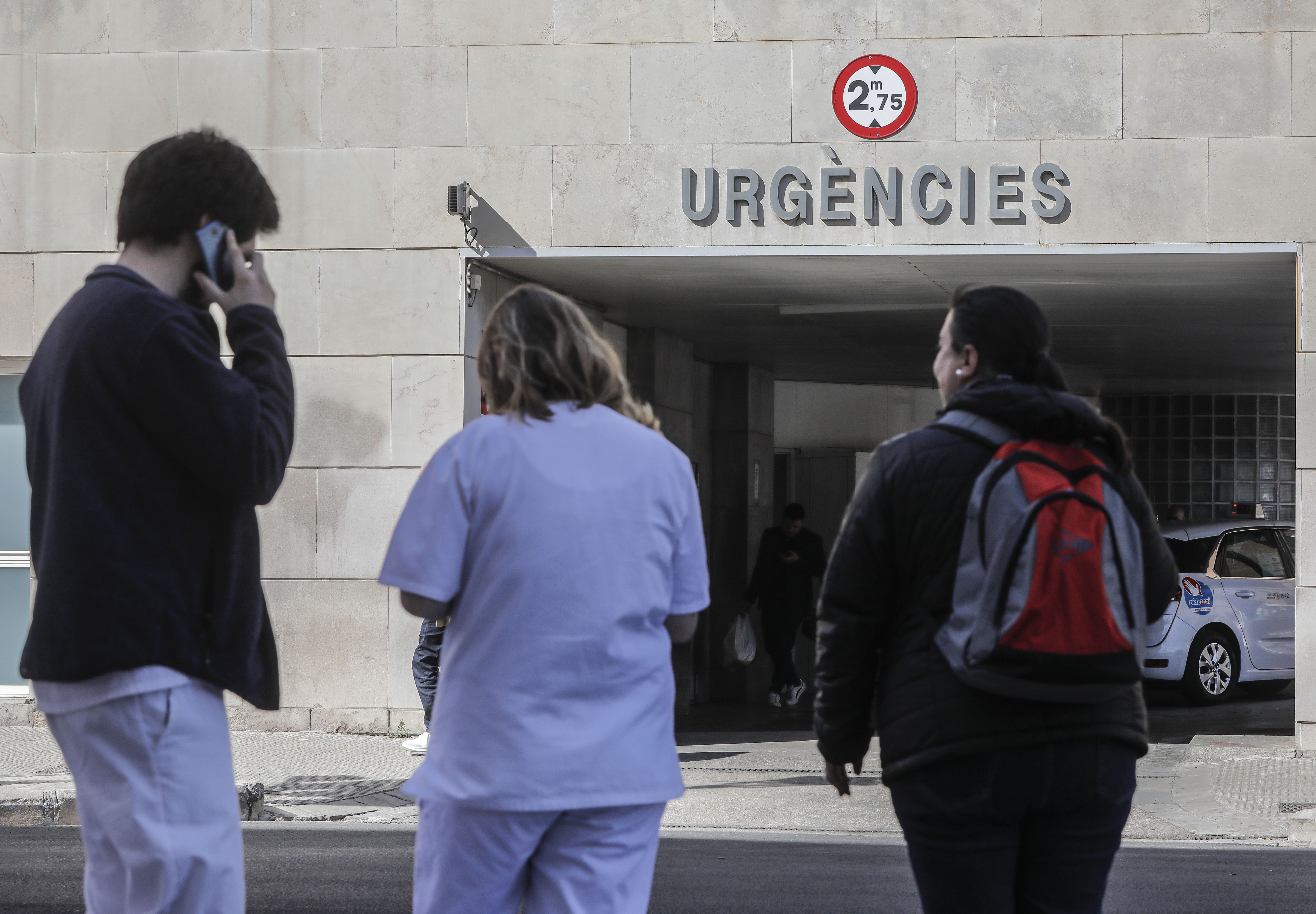 València se convierte en el mayor foco de coronavirus en España a las puertas de Fallas 
