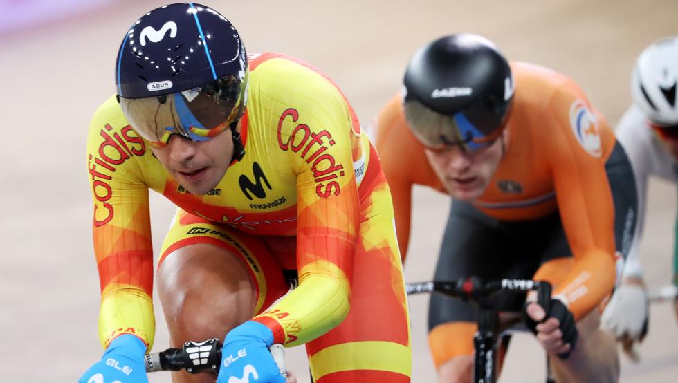 Mora conquista el bronce en la prueba de Scratch y suma su quinta medalla en unos Mundiales