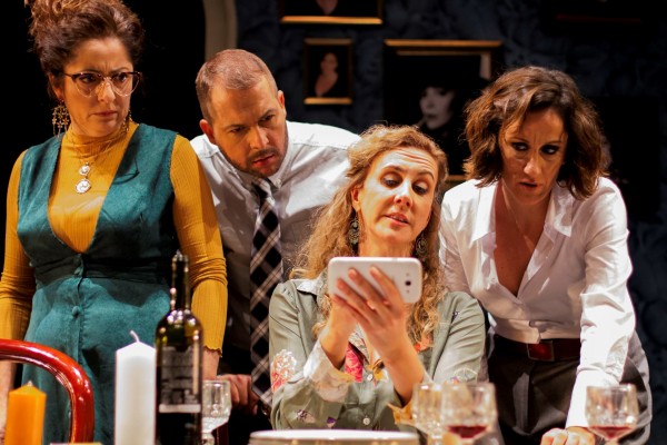 'Anestesiadas', una comedia de mujeres 