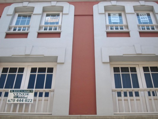 Las hipotecas sobre viviendas suben un 6,8% en la Comunitat, en 2019 el segundo mayor aumento