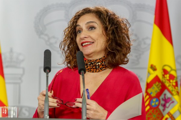 El Gobierno incluye en la senda de estabilidad el techo de gasto de 2021, que sube un 3%