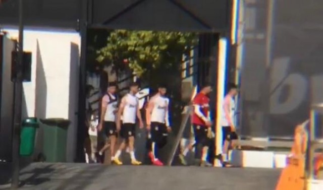 Rodrigo no se entrena y Gayà avanza en su recuperación