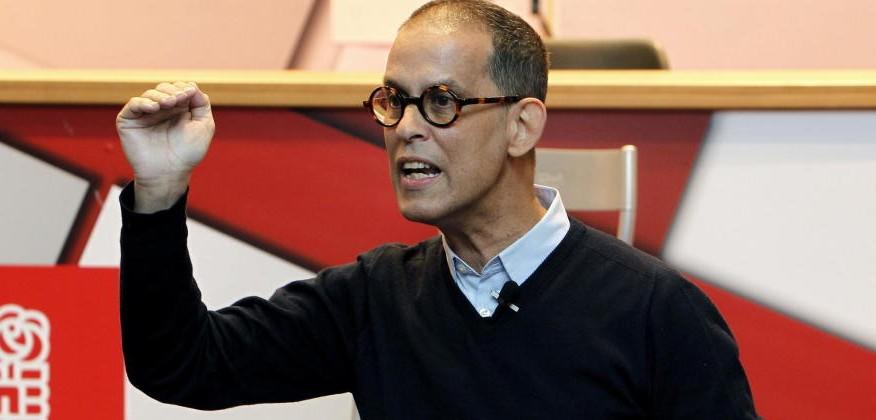 Jordi Ortiz s'endinsa en la vida de Pedro Zerolo, referent de la lluita LGTBI