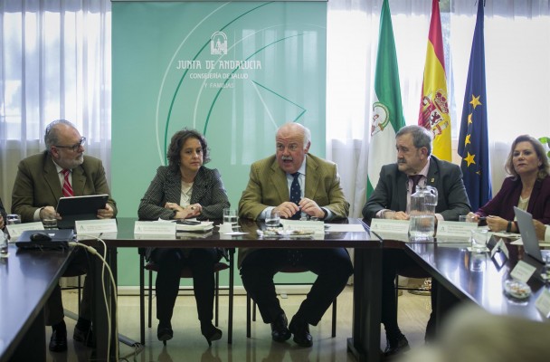 El paciente de Sevilla no viajó a zonas de riesgo y es el primer contagio local en España
