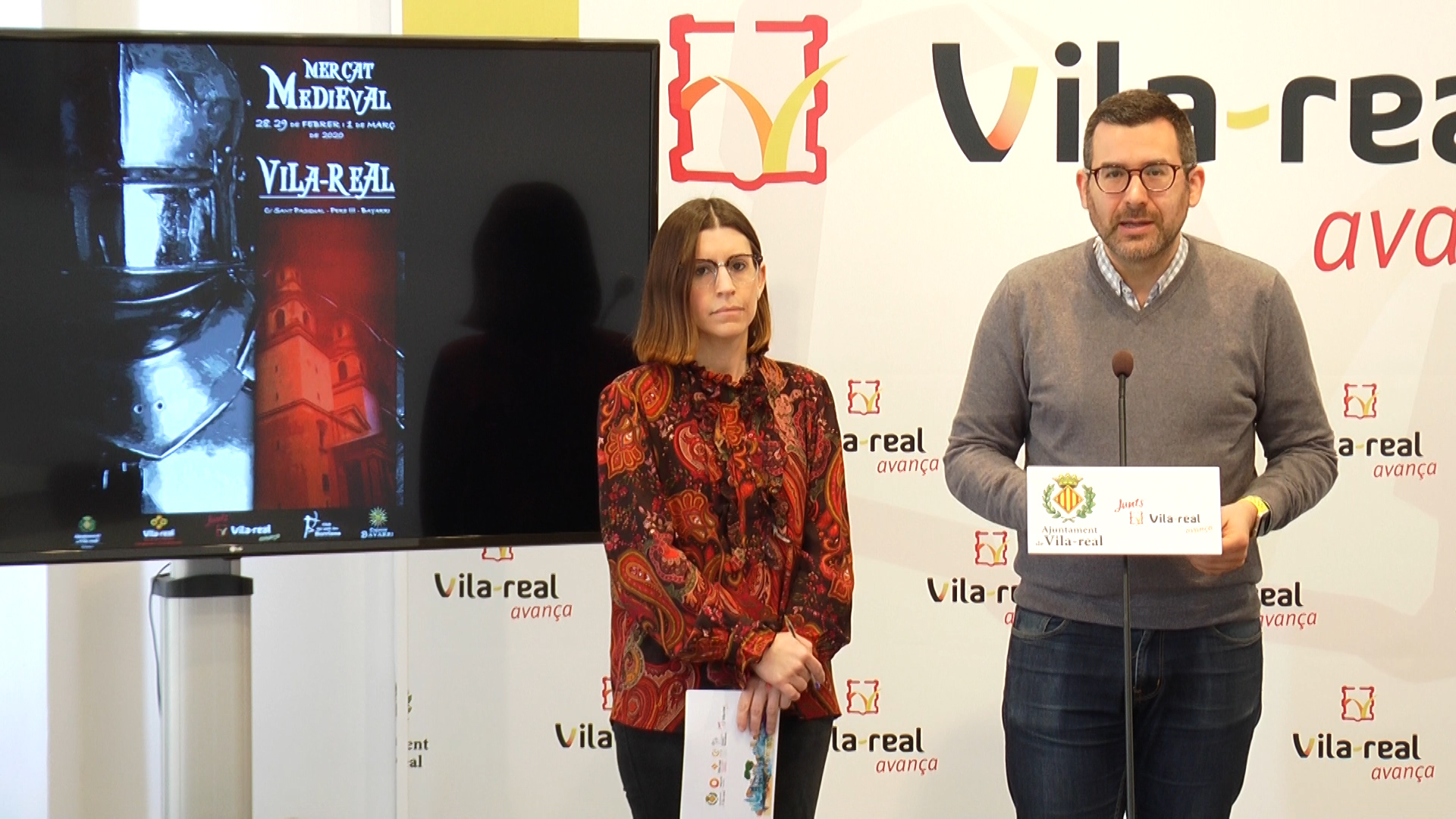 Los concejales de Tradiciones y de Turismo, Noelia Samblás y Diego A. Vila, respectivamente, dieron detalles del intenso fin de semana que vivirá Vila-real durante este fin de semana. - 