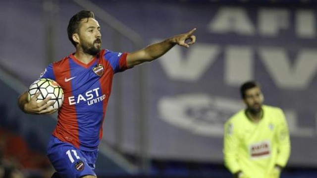 Morales se enfrenta al Éibar, una de sus víctimas favoritas
