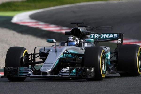 Bottas gana el Gran Premio de Austria por delante de Vettel, más líder