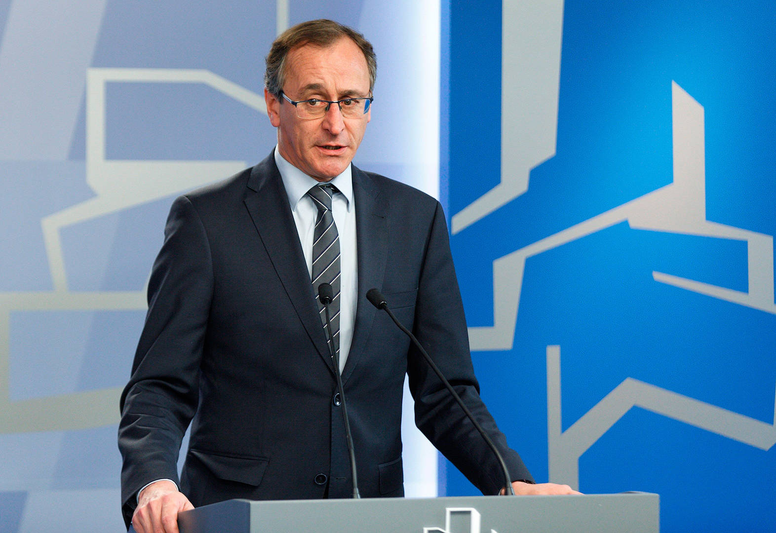 Alfonso Alonso dimite y deja la política