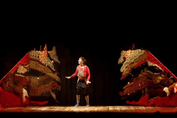 'Espantacriatures', un espectáculo de títeres sobre la tradición oral valenciana 