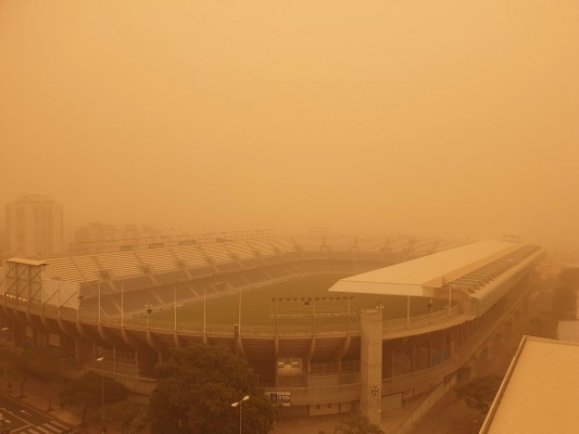 La calima obliga al Elche a posponer hasta la mañana del martes su regreso desde Tenerife
