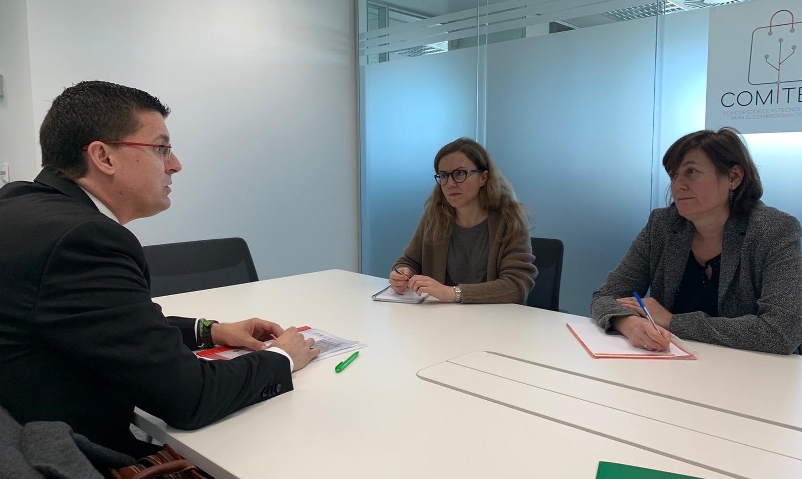 Castelló explora noves vies d'impuls i modernització del comerç local amb el Ministeri