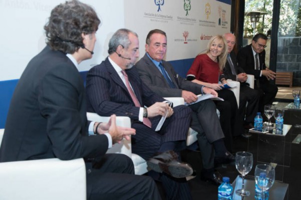 Tregua (y repliegue) empresarial