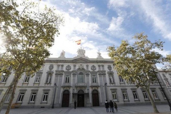 El Tribunal Superior de Justicia une las dos causas abiertas contra el derribo de la cruz de Ribalta
