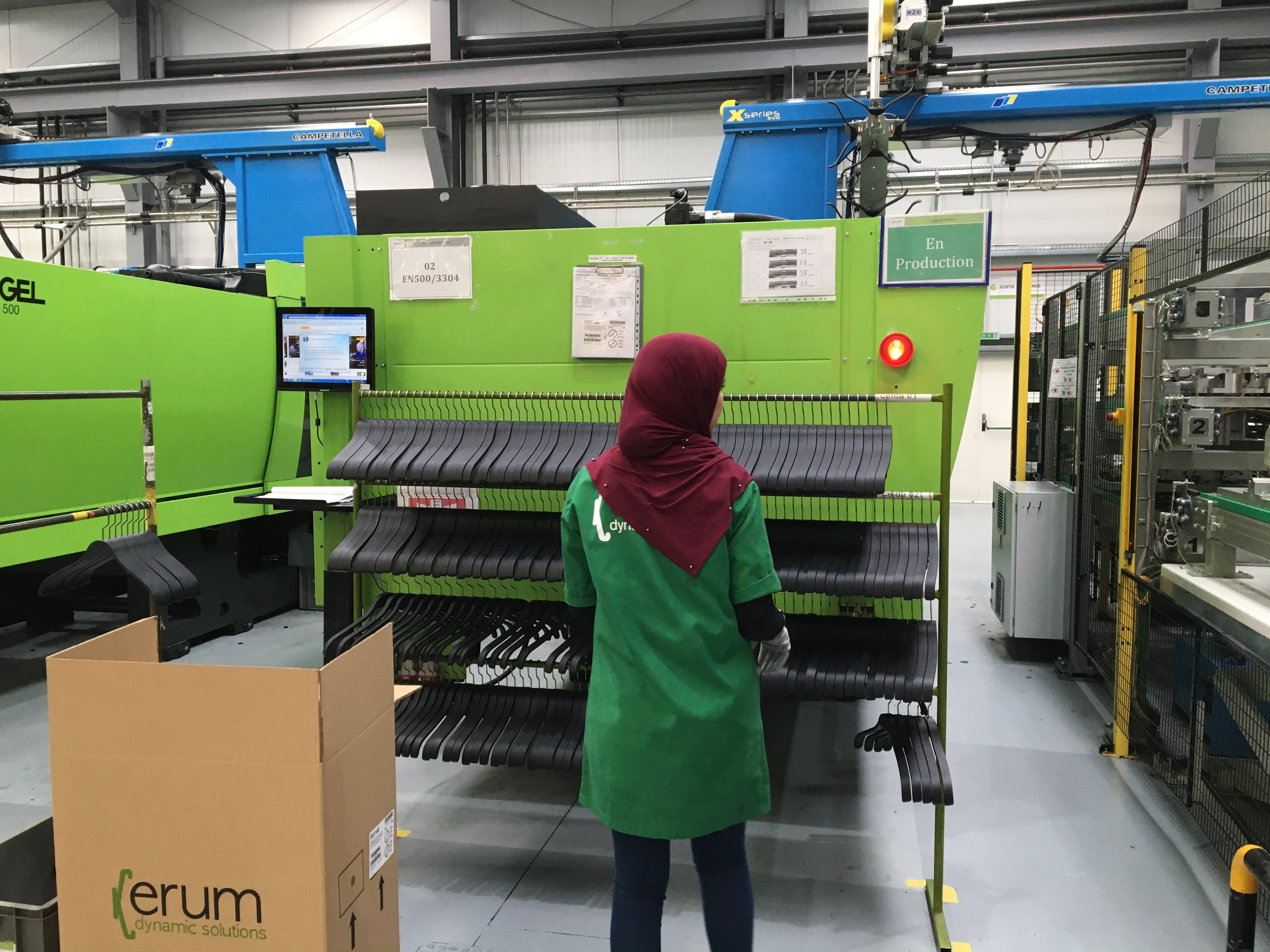 Erum, el imperio alicantino de las perchas en el que confía Inditex