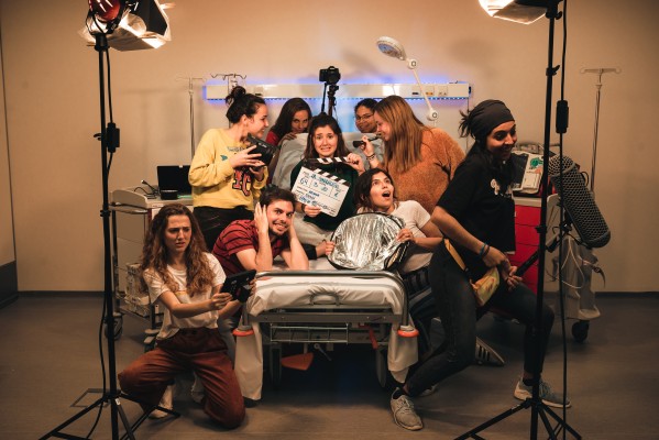 Bienvenidos a 'La Simulación': jóvenes creativos se juntan para reactivar el arte de su ciudad 