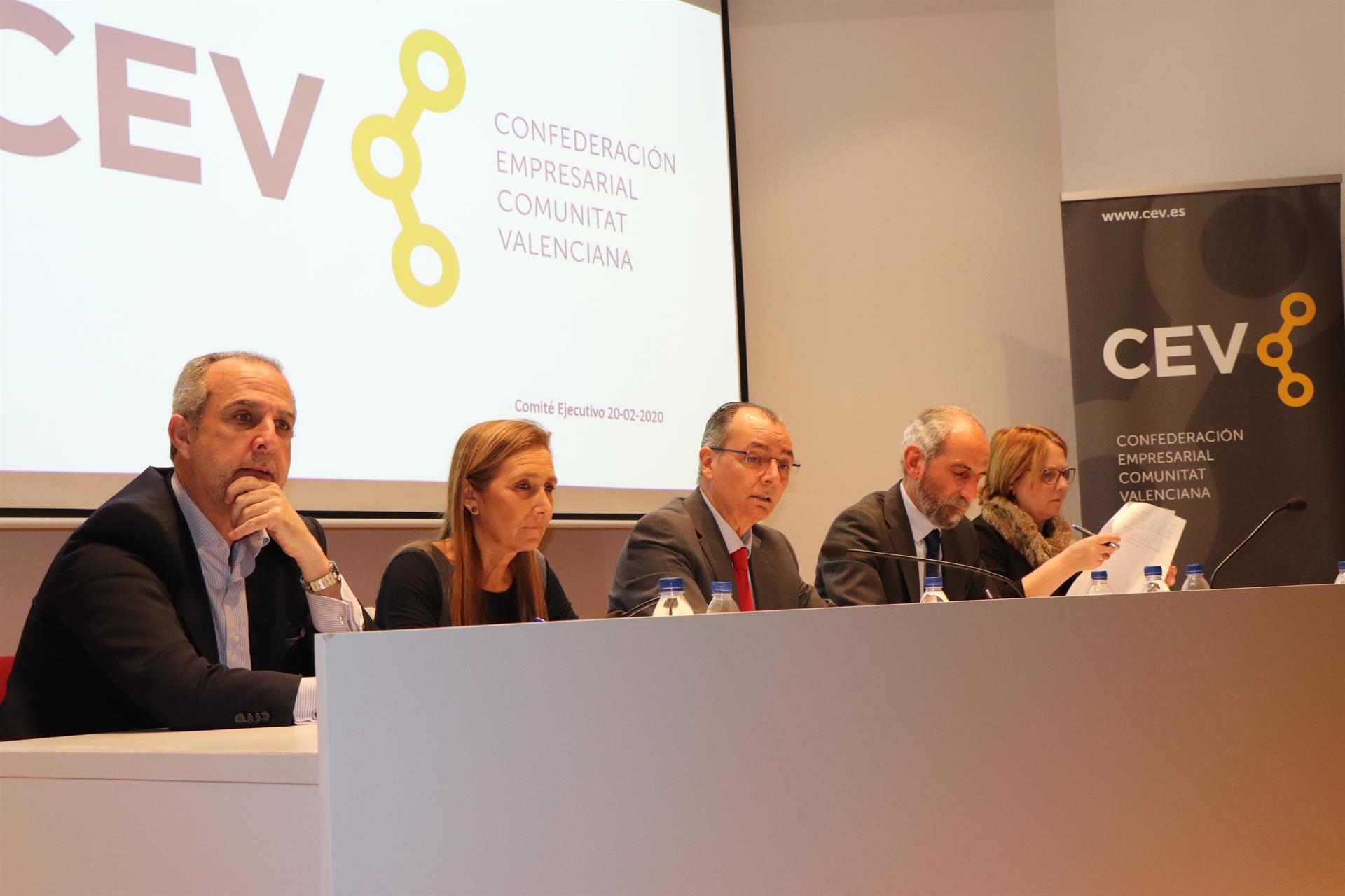 La CEV se reunirá con las patronales de Aragón y Cataluña para reivindicar infraestructuras comunes
