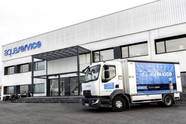 Aquaservice compra a Calidad Pascual el manantial de Ribagorza (Huesca)