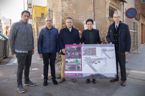 Onda rehabilitará la Font de la Força y la dotará con un gran panel cerámico