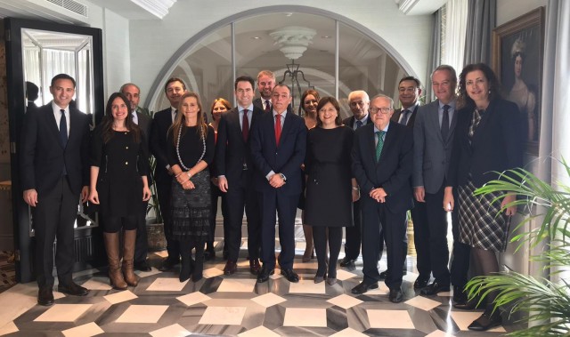 La CEV insta al PP a buscar 