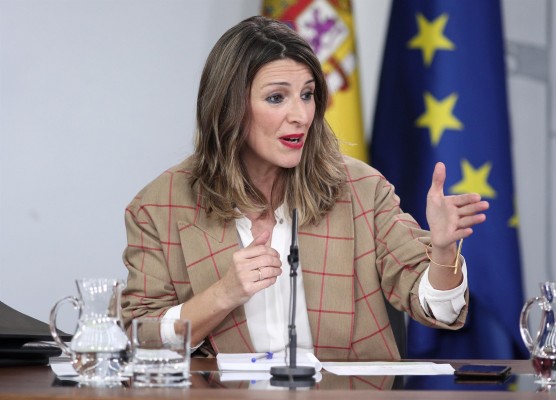 El Gobierno aprueba la derogación del despido por baja médica justificada