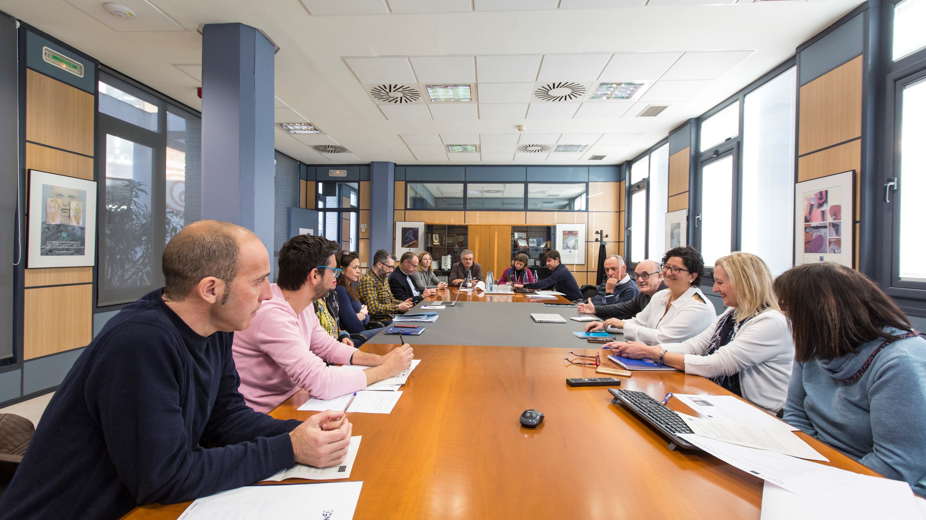 L'UJI i la conselleria orienten als beneficiaris del programa Feder a justificar les ajudes davant la UE  