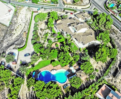La casa de los 7,5 millones no tiene quien la compre, ni aunque la rebajen tres millones