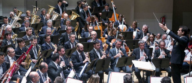 La Diputación de Alicante destina 370.000 euros a la campaña de difusión de música y teatro