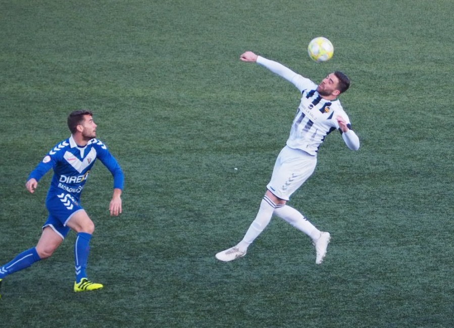 Un momento del encuentro vivido en Badalona. (Foto: CD Castellón) - 