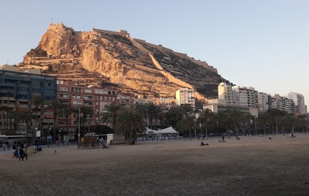 El castillo Santa Bárbara no se vende