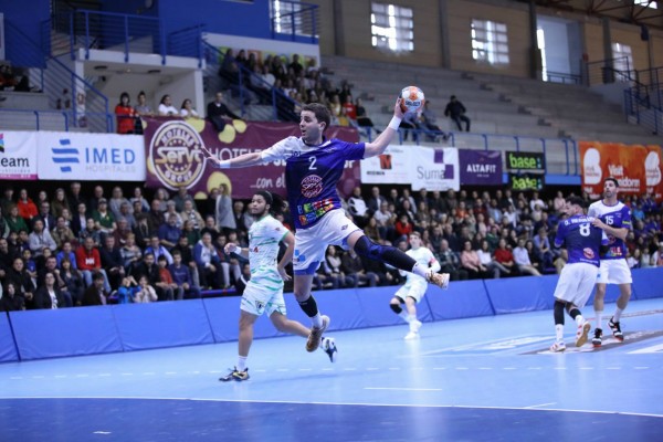 El Benidorm pone fin a racha de imbatibilidad del Anaitasuna en el Palau