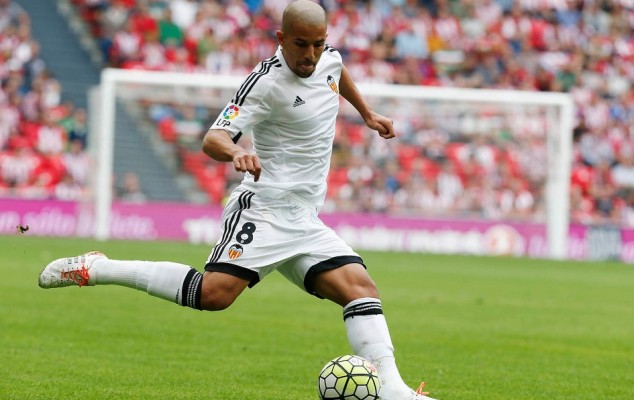El Inter refuerza su idea de llevarse a Feghouli con la carta de libertad