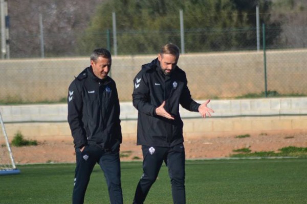 Óscar Cano reivindica para el Castellón el “derecho a soñar” por el ascenso