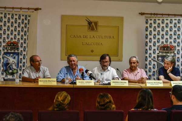 
L'Alcúdia mejorará el campo de Els Arcs y aportará 50.000 euros anuales al Cotif