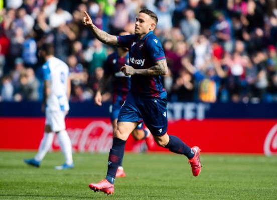 El Levante niega haber recibido una oferta del Barcelona por Roger