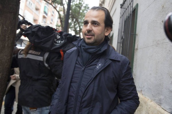 Mendoza declara que la cajera del PP trató de devolverle el dinero en
el ‘pitufeo’

