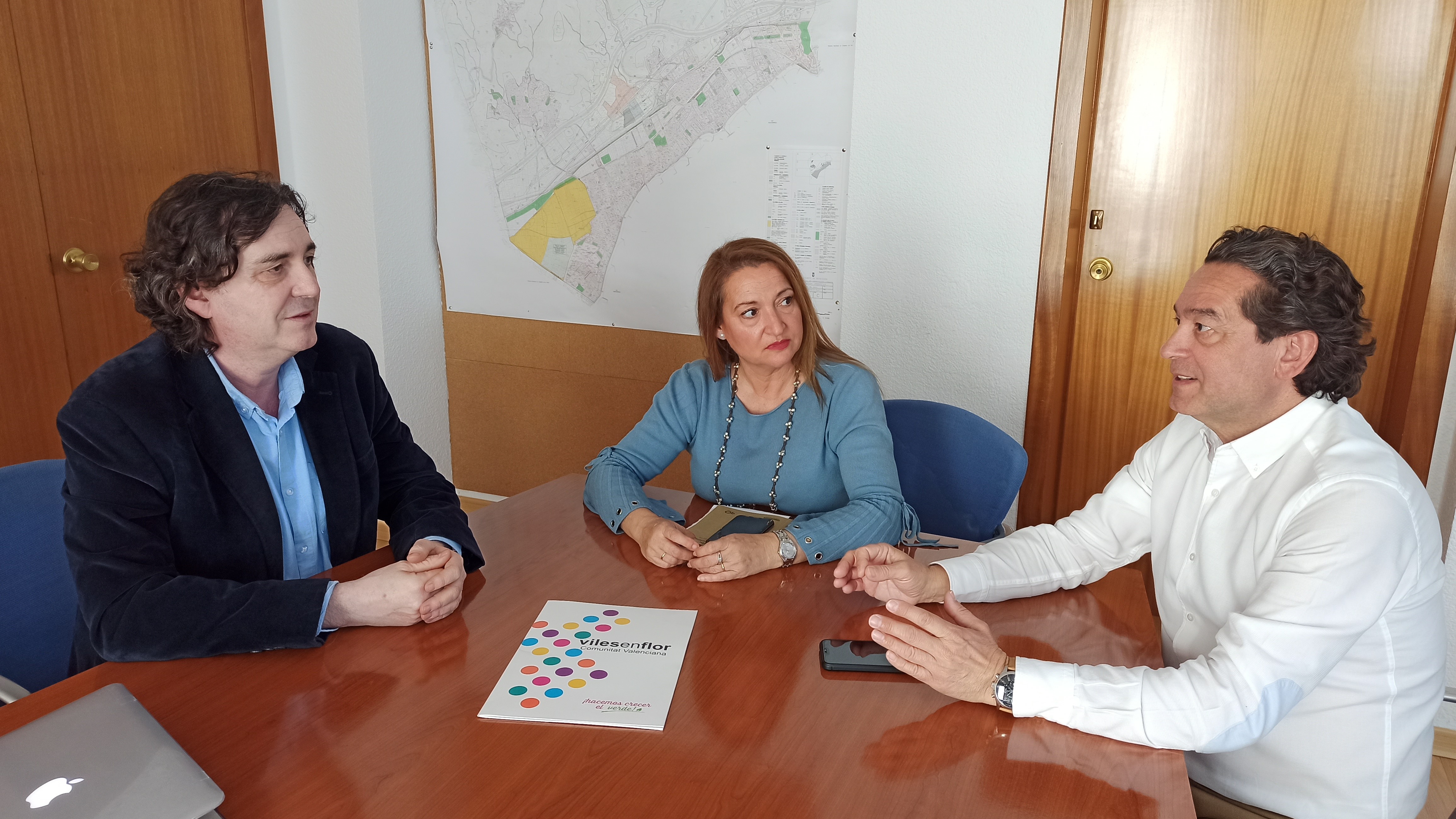 Benicàssim se une al programa Viles en Flor de la Comunidad Valenciana