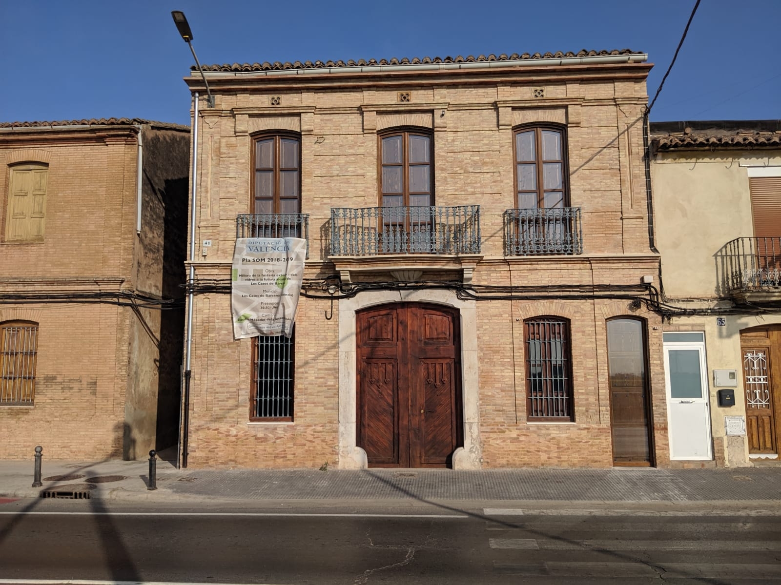 Cases de Bàrcena sale del olvido: tendrá edificio para la Alcaldía en siete meses