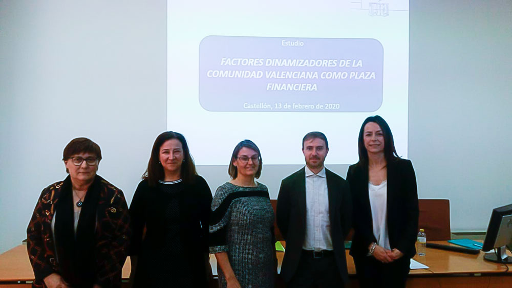 Formación, talento, tecnología e inversión, entre las claves para ser una plaza financiera